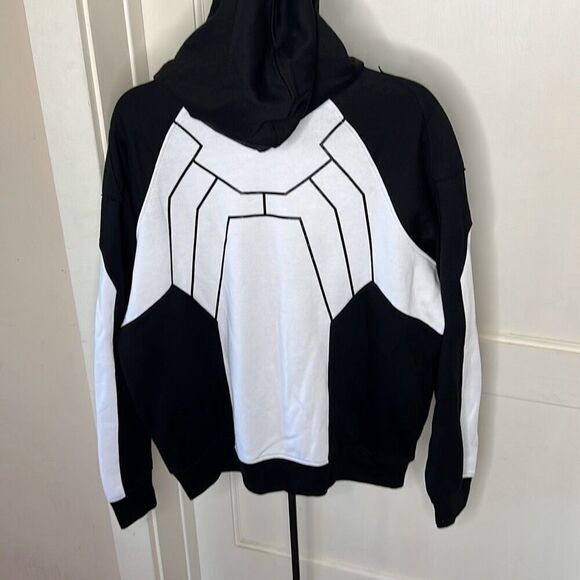Her Universe Marvel The Marvels Photon Hoodie Black & White Size Medium New - Picture 5 of 7